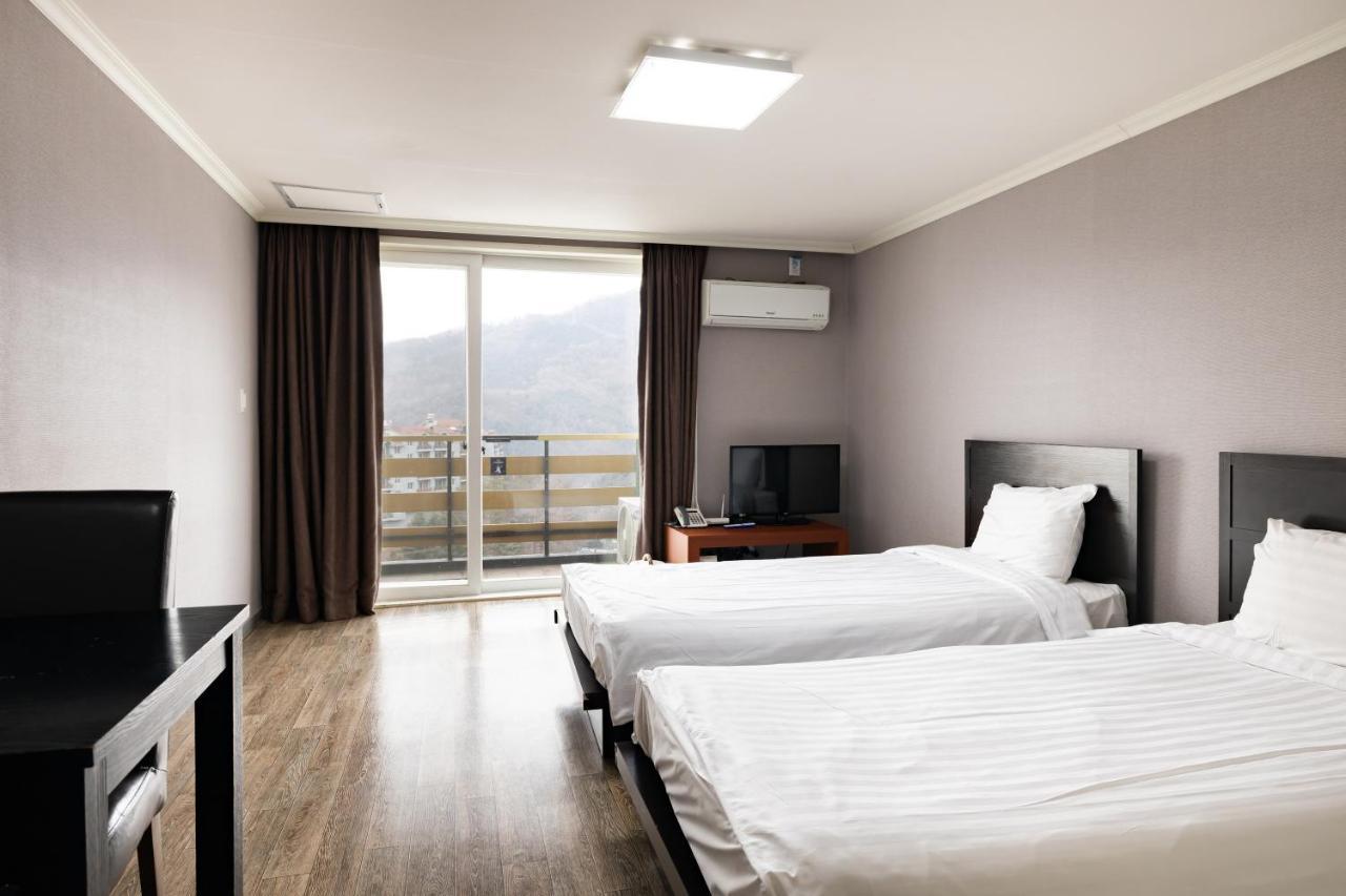Bears Town Hotel Pocheon Luaran gambar